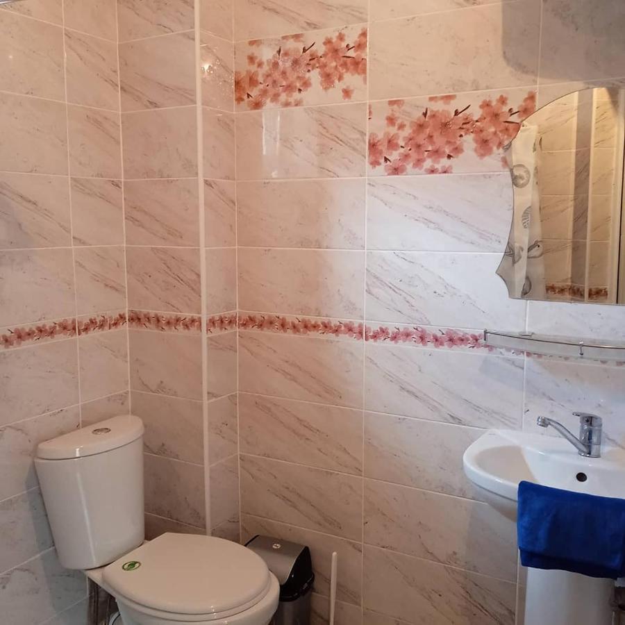Brand House Bed & Breakfast Бостери Екстериор снимка