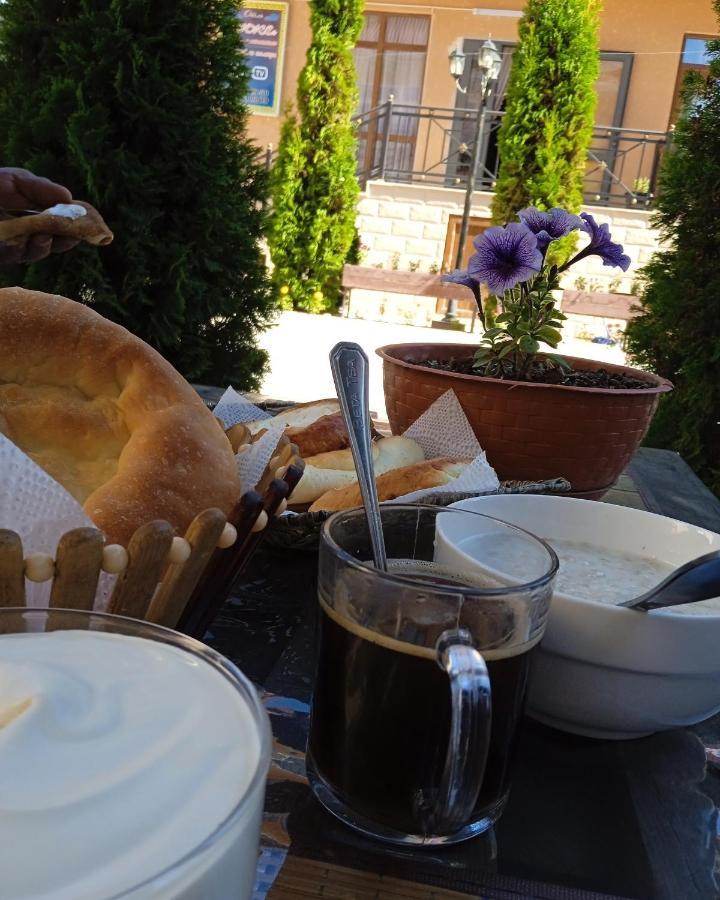 Brand House Bed & Breakfast Бостери Екстериор снимка